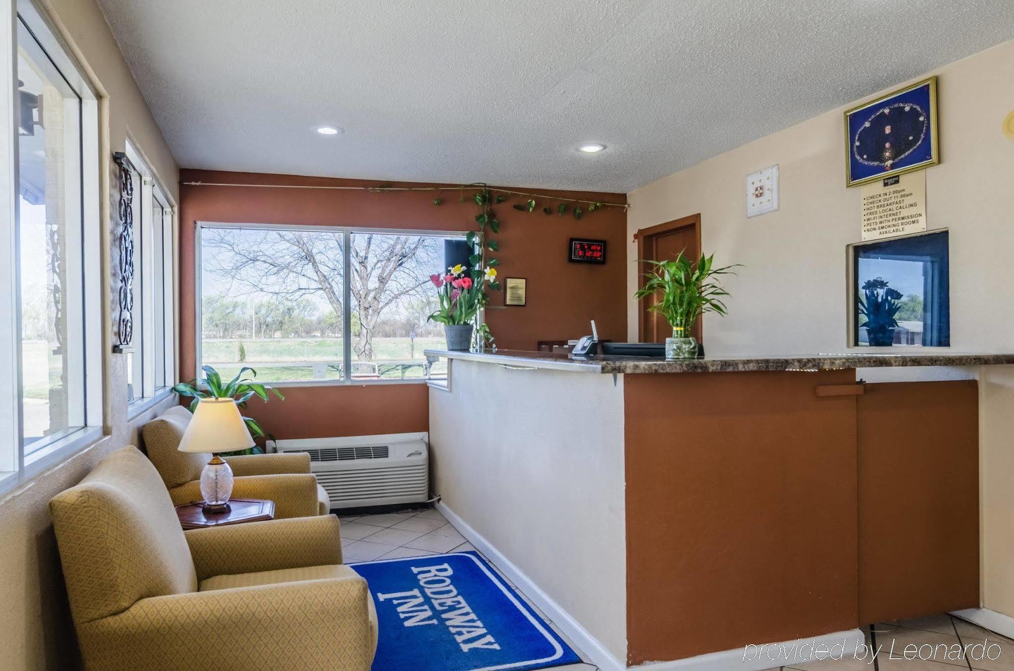 Rodeway Inn Concordia エクステリア 写真